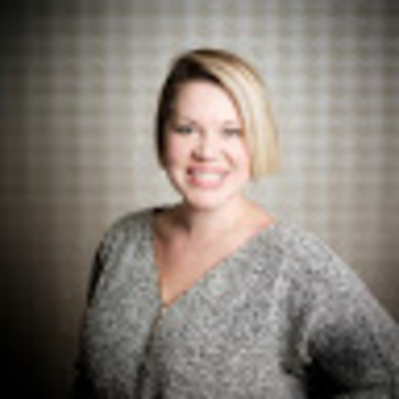 Meet your Posher, Nicole - Picture 1 of 1